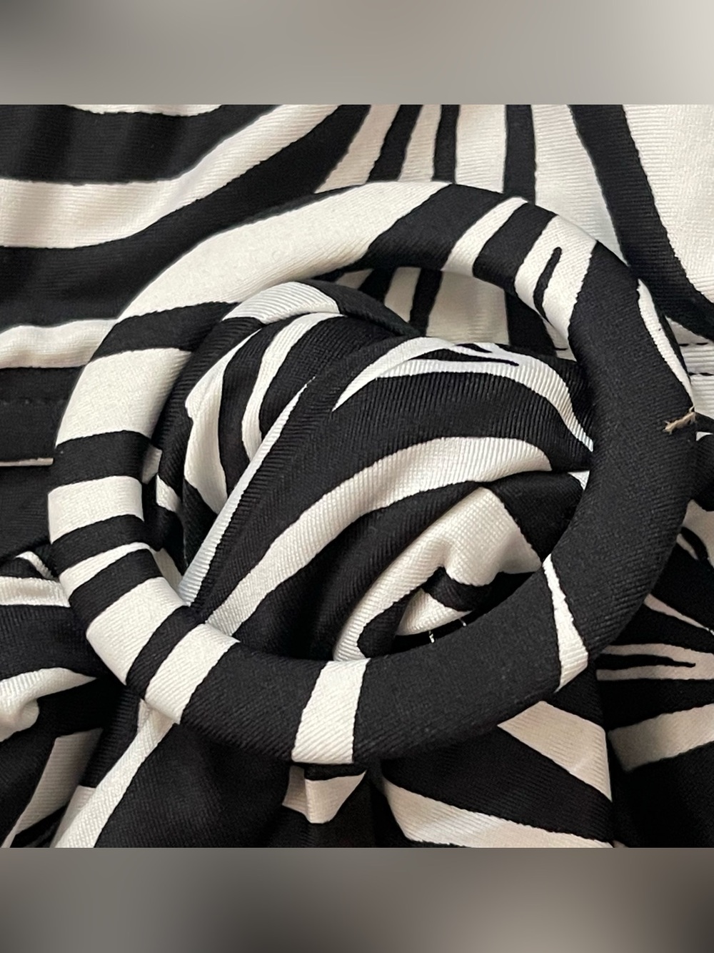 24th & Ocean Black & White Twist Halter Swimdress with Leaf Print - Picture 14 of 16